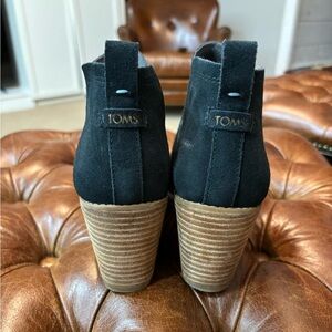 Tom’s booties in black, size 9, 3” heel. Never worn. Perfect condition